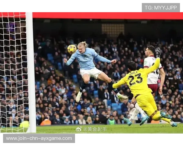 曼城传递渗透到位，哈兰德暴力头球建功